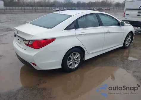 2014 Hyundai Sonata Gls z USA, uszkodzony, nr VIN 5NPEB4AC7EH897912